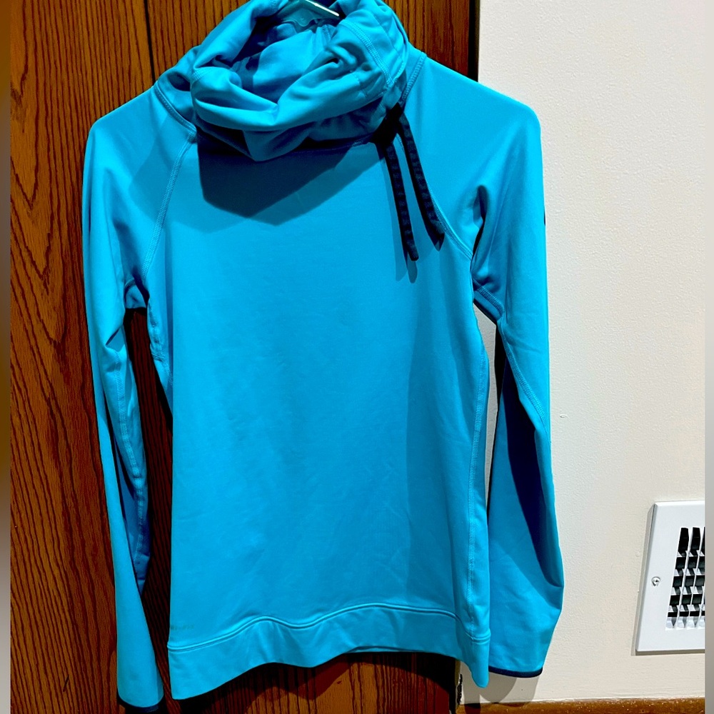 EUC Nike Pro Blue Performance Top